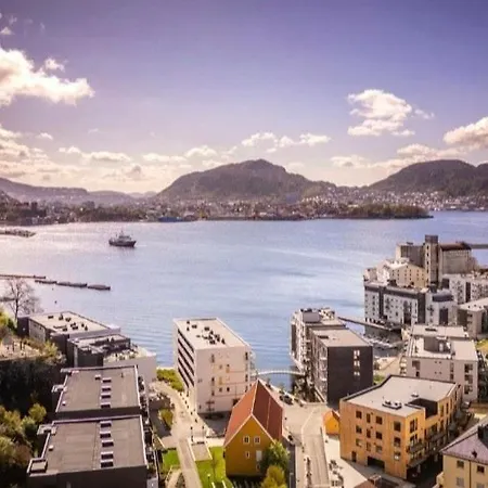 Flott Mellom Sjo Og Fjell شقة *