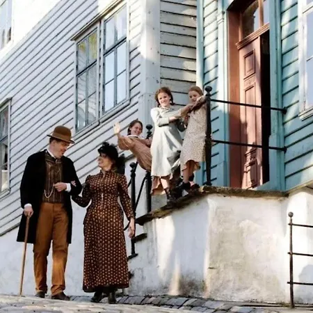 Lejlighed Flott Mellom Sjo Og Fjell